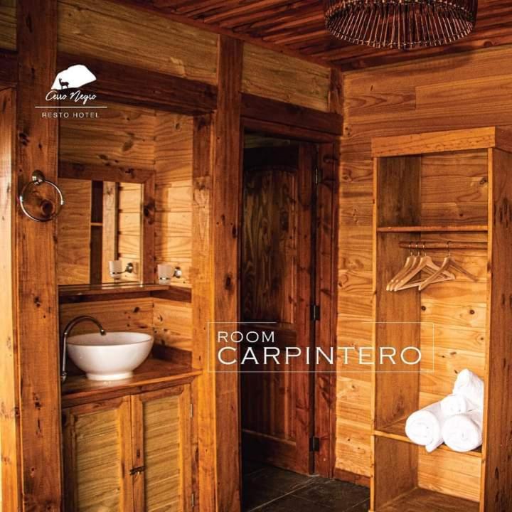 Hotel Cerro Negro Койайке Экстерьер фото